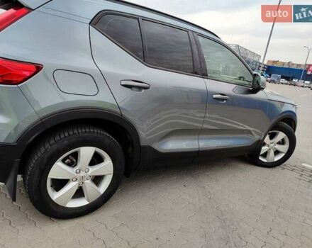 Сірий Вольво XC40, об'ємом двигуна 1.97 л та пробігом 281 тис. км за 24600 $, фото 9 на Automoto.ua