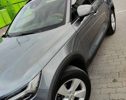 Сірий Вольво XC40, об'ємом двигуна 1.97 л та пробігом 281 тис. км за 24600 $, фото 6 на Automoto.ua