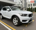 Серый Вольво XC40, объемом двигателя 1.48 л и пробегом 50 тыс. км за 33500 $, фото 2 на Automoto.ua