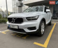 Серый Вольво XC40, объемом двигателя 1.48 л и пробегом 50 тыс. км за 33500 $, фото 1 на Automoto.ua