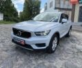 Серый Вольво XC40, объемом двигателя 2 л и пробегом 80 тыс. км за 28490 $, фото 1 на Automoto.ua
