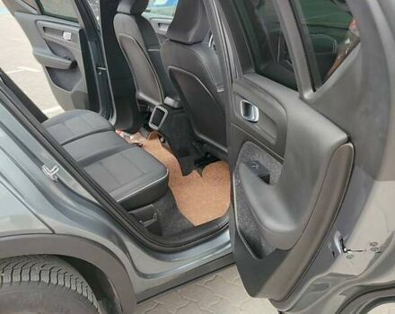 Сірий Вольво XC40, об'ємом двигуна 1.97 л та пробігом 281 тис. км за 24600 $, фото 25 на Automoto.ua