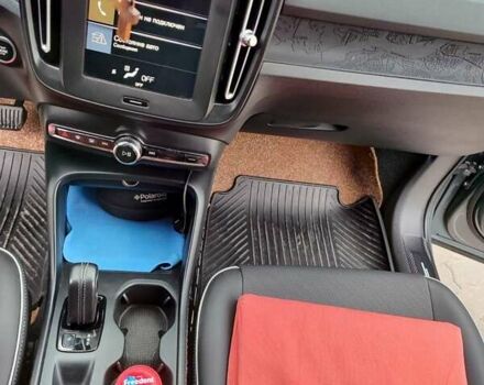 Сірий Вольво XC40, об'ємом двигуна 1.97 л та пробігом 281 тис. км за 24600 $, фото 36 на Automoto.ua