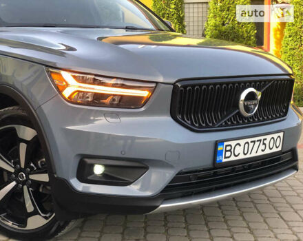 Серый Вольво XC40, объемом двигателя 2 л и пробегом 34 тыс. км за 29900 $, фото 8 на Automoto.ua