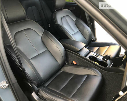 Серый Вольво XC40, объемом двигателя 2 л и пробегом 34 тыс. км за 29900 $, фото 71 на Automoto.ua