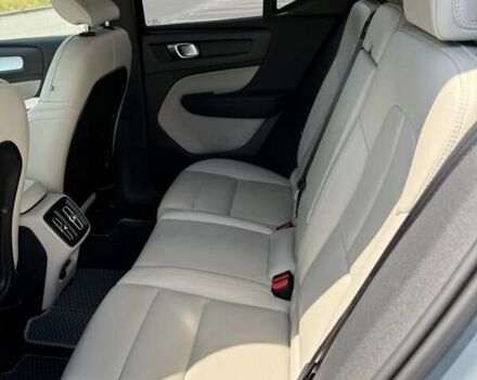 Серый Вольво XC40, объемом двигателя 1.97 л и пробегом 25 тыс. км за 35000 $, фото 17 на Automoto.ua