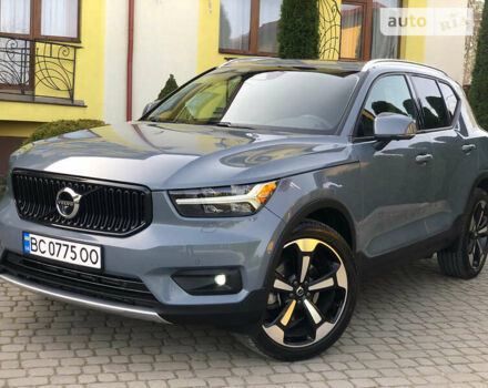 Серый Вольво XC40, объемом двигателя 2 л и пробегом 34 тыс. км за 29900 $, фото 12 на Automoto.ua