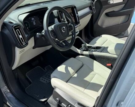 Серый Вольво XC40, объемом двигателя 1.97 л и пробегом 25 тыс. км за 35000 $, фото 22 на Automoto.ua