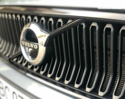 Серый Вольво XC40, объемом двигателя 2 л и пробегом 34 тыс. км за 29900 $, фото 19 на Automoto.ua