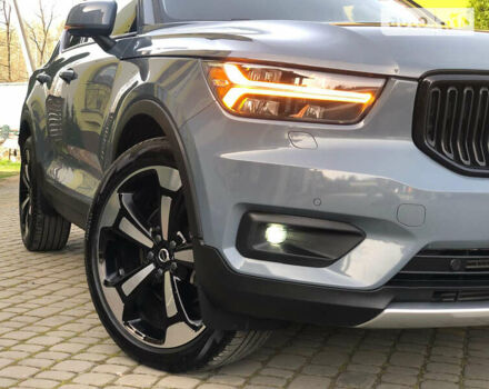 Серый Вольво XC40, объемом двигателя 2 л и пробегом 34 тыс. км за 32900 $, фото 61 на Automoto.ua