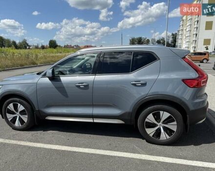 Серый Вольво XC40, объемом двигателя 1.97 л и пробегом 25 тыс. км за 35000 $, фото 14 на Automoto.ua