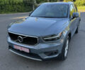 Сірий Вольво XC40, об'ємом двигуна 2 л та пробігом 65 тис. км за 20500 $, фото 2 на Automoto.ua