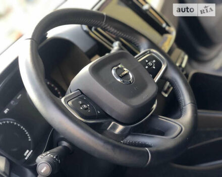 Серый Вольво XC40, объемом двигателя 2 л и пробегом 34 тыс. км за 29900 $, фото 63 на Automoto.ua