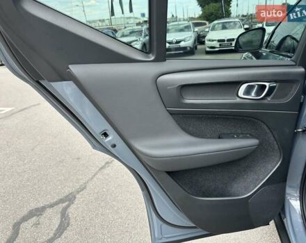 Серый Вольво XC40, объемом двигателя 1.97 л и пробегом 60 тыс. км за 38000 $, фото 31 на Automoto.ua