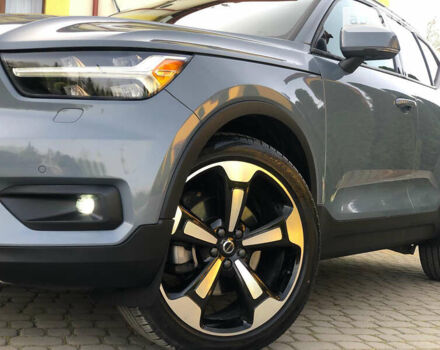 Серый Вольво XC40, объемом двигателя 2 л и пробегом 34 тыс. км за 29900 $, фото 57 на Automoto.ua