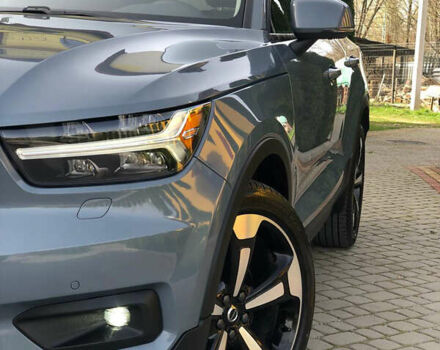 Серый Вольво XC40, объемом двигателя 2 л и пробегом 34 тыс. км за 32900 $, фото 28 на Automoto.ua