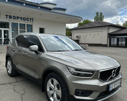 Серый Вольво XC40, объемом двигателя 1.97 л и пробегом 132 тыс. км за 30000 $, фото 6 на Automoto.ua