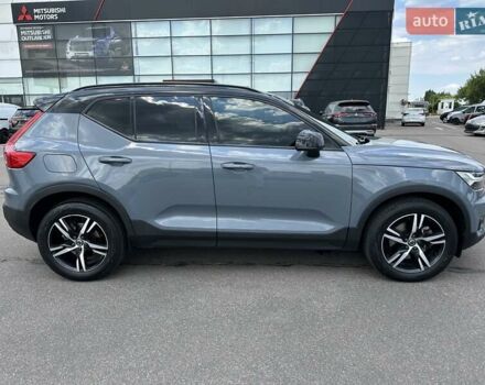 Серый Вольво XC40, объемом двигателя 1.97 л и пробегом 60 тыс. км за 38000 $, фото 8 на Automoto.ua