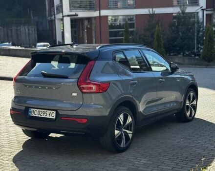 Серый Вольво XC40, объемом двигателя 0 л и пробегом 58 тыс. км за 26500 $, фото 7 на Automoto.ua