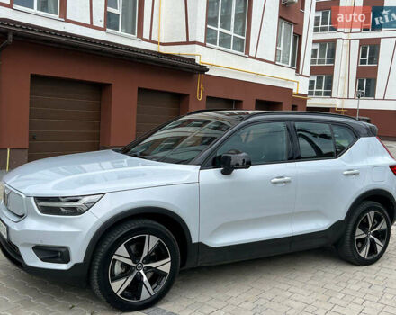 Серый Вольво XC40, объемом двигателя 0 л и пробегом 116 тыс. км за 27300 $, фото 20 на Automoto.ua
