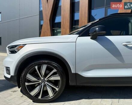 Сірий Вольво XC40, об'ємом двигуна 0 л та пробігом 78 тис. км за 25000 $, фото 5 на Automoto.ua