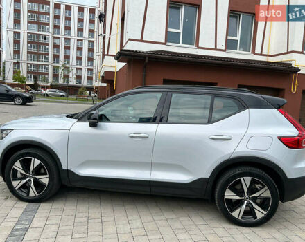 Серый Вольво XC40, объемом двигателя 0 л и пробегом 116 тыс. км за 27300 $, фото 22 на Automoto.ua