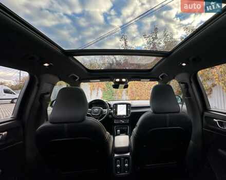 Серый Вольво XC40, объемом двигателя 0 л и пробегом 99 тыс. км за 25500 $, фото 40 на Automoto.ua