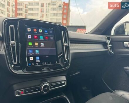 Сірий Вольво XC40, об'ємом двигуна 0 л та пробігом 49 тис. км за 27500 $, фото 8 на Automoto.ua