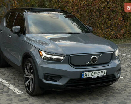 Серый Вольво XC40, объемом двигателя 0 л и пробегом 99 тыс. км за 25500 $, фото 12 на Automoto.ua