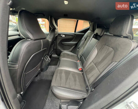 Серый Вольво XC40, объемом двигателя 0 л и пробегом 116 тыс. км за 27300 $, фото 49 на Automoto.ua