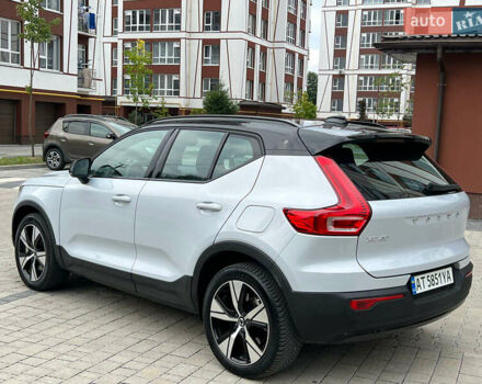 Серый Вольво XC40, объемом двигателя 0 л и пробегом 116 тыс. км за 27300 $, фото 24 на Automoto.ua