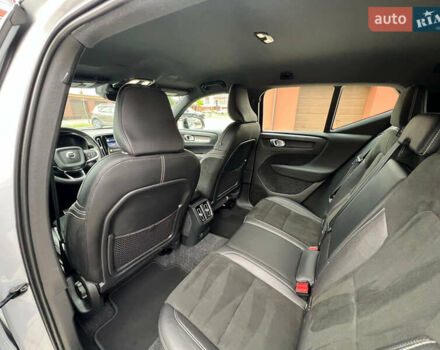 Серый Вольво XC40, объемом двигателя 0 л и пробегом 116 тыс. км за 27300 $, фото 51 на Automoto.ua