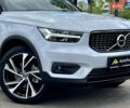 Серый Вольво XC40, объемом двигателя 1.97 л и пробегом 107 тыс. км за 28500 $, фото 3 на Automoto.ua