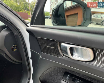 Серый Вольво XC40, объемом двигателя 0 л и пробегом 116 тыс. км за 27300 $, фото 69 на Automoto.ua