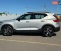 Серый Вольво XC40, объемом двигателя 1.97 л и пробегом 19 тыс. км за 39816 $, фото 5 на Automoto.ua