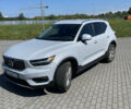Сірий Вольво XC40, об'ємом двигуна 1.97 л та пробігом 124 тис. км за 23000 $, фото 3 на Automoto.ua