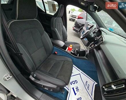 Серый Вольво XC40, объемом двигателя 0 л и пробегом 39 тыс. км за 20000 $, фото 7 на Automoto.ua