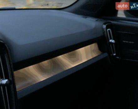 Серый Вольво XC40, объемом двигателя 0 л и пробегом 10 тыс. км за 30697 $, фото 24 на Automoto.ua