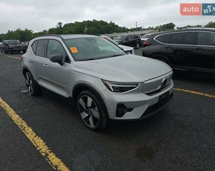 Серый Вольво XC40, объемом двигателя 0 л и пробегом 39 тыс. км за 20000 $, фото 1 на Automoto.ua