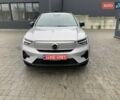 Серый Вольво XC40, объемом двигателя 0 л и пробегом 30 тыс. км за 32300 $, фото 1 на Automoto.ua