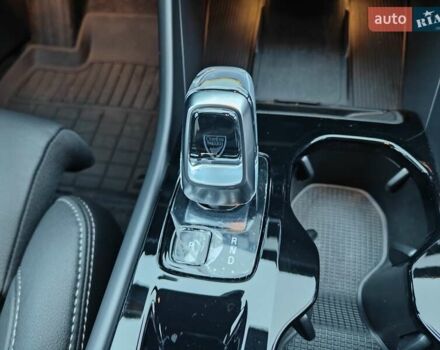 Серый Вольво XC40, объемом двигателя 1.97 л и пробегом 8 тыс. км за 46700 $, фото 11 на Automoto.ua