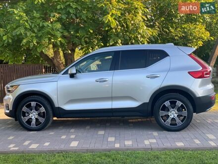 Серый Вольво XC40, объемом двигателя 1.97 л и пробегом 42 тыс. км за 22000 $, фото 1 на Automoto.ua