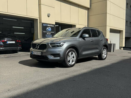 Вольво XC40 2019 в Днепре (Днепропетровске) на Automoto.ua Серый Вольво XC40, объемом двигателя 2 л и пробегом 46 тыс. км за 31500 $, фото 1 на Automoto.ua