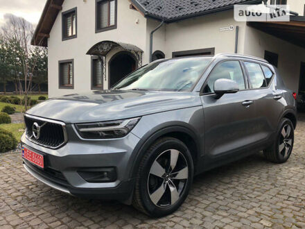 Серый Вольво XC40, объемом двигателя 2 л и пробегом 220 тыс. км за 25500 $, фото 1 на Automoto.ua