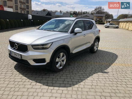 Вольво XC40 2019 в Львове на Automoto.ua Серый Вольво XC40, объемом двигателя 1.97 л и пробегом 132 тыс. км за 23200 $, фото 1 на Automoto.ua