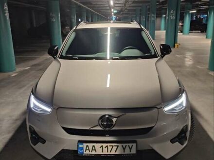 Вольво XC40 2022 в Киеве на Automoto.ua Серый Вольво XC40, объемом двигателя 0 л и пробегом 73 тыс. км за 37000 $, фото 1 на Automoto.ua