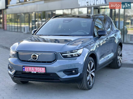Вольво XC40 2022 в Луцке на Automoto.ua Серый Вольво XC40, объемом двигателя 0 л и пробегом 97 тыс. км за 24500 $, фото 1 на Automoto.ua