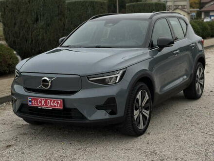 Вольво XC40 2023 в Днепре (Днепропетровске) на Automoto.ua Серый Вольво XC40, объемом двигателя 0 л и пробегом 35 тыс. км за 29500 $, фото 1 на Automoto.ua