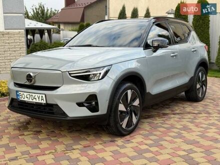 Сірий Вольво XC40, об'ємом двигуна 0 л та пробігом 34 тис. км за 28888 $, фото 1 на Automoto.ua