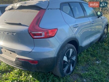 Серый Вольво XC40, объемом двигателя 0 л и пробегом 3 тыс. км за 15000 $, фото 1 на Automoto.ua